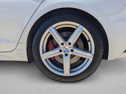 Used 2022 Genesis G70 3.3T w/ Sport Prestige Package image 21