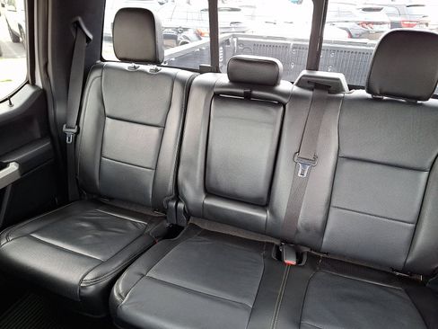 Used 2017 Ford F150 Lariat w/ Equipment Group 501A Mid image 18