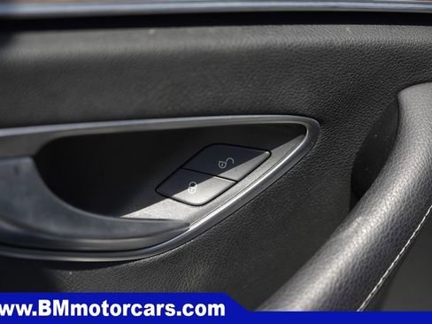 Used 2020 Mercedes-Benz E 350 4MATIC Sedan image 24