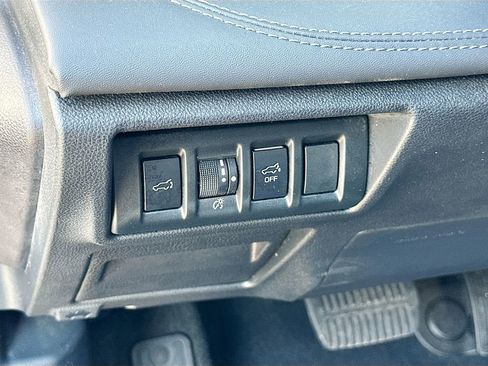 Used 2021 Subaru Outback Limited w/ Popular Package #2 image 10