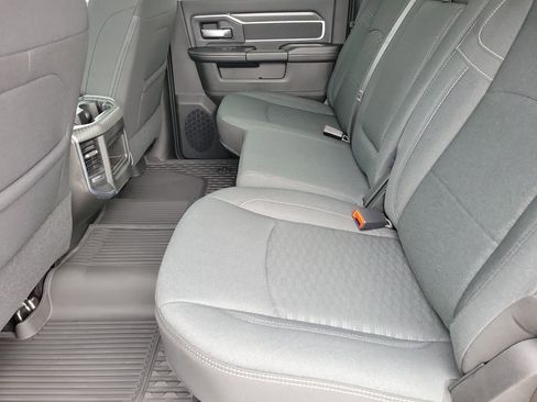 New 2026 RAM 2500 Big Horn AWD/4WD image 18