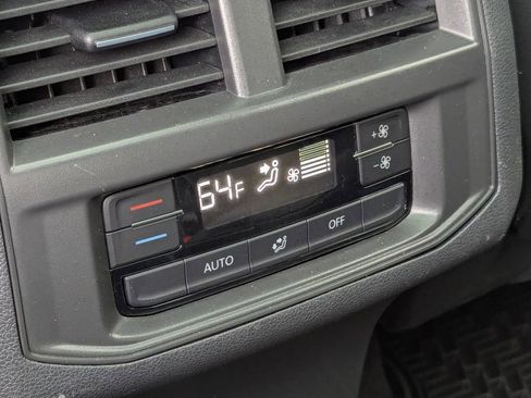 Certified 2022 Volkswagen Atlas SE image 25