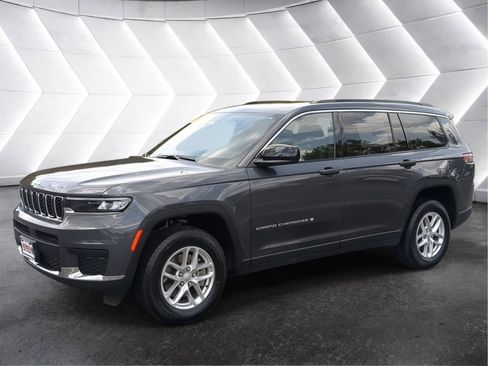 New 2025 Jeep Grand Cherokee L Laredo w/ Luxury Tech Group I AWD/4WD image 2