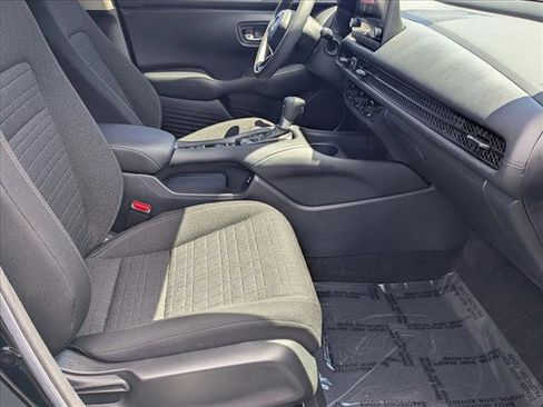Used 2024 Honda HR-V LX image 18