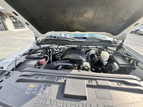 Used 2017 Chevrolet Silverado 2500 LT w/ LT Convenience Package AWD/4WD image 17