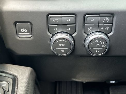 New 2026 GMC Sierra 2500 AT4X AWD/4WD image 18