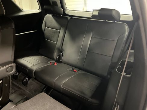 Certified 2022 Chevrolet Traverse Premier w/ LPO, Floor Liner Package AWD/4WD image 15