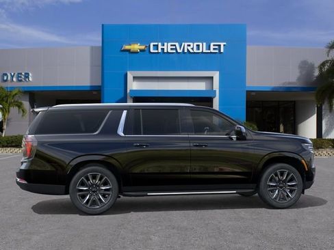 New 2026 Chevrolet Suburban LS w/ LS Custom Edition RWD image 5