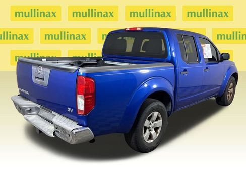 Used 2013 Nissan Frontier SV w/ SV Value Truck Pkg RWD image 4
