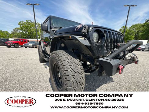 Used 2021 Jeep Wrangler Sport S image 10