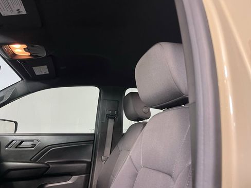 Used 2023 Chevrolet Colorado W/T image 22