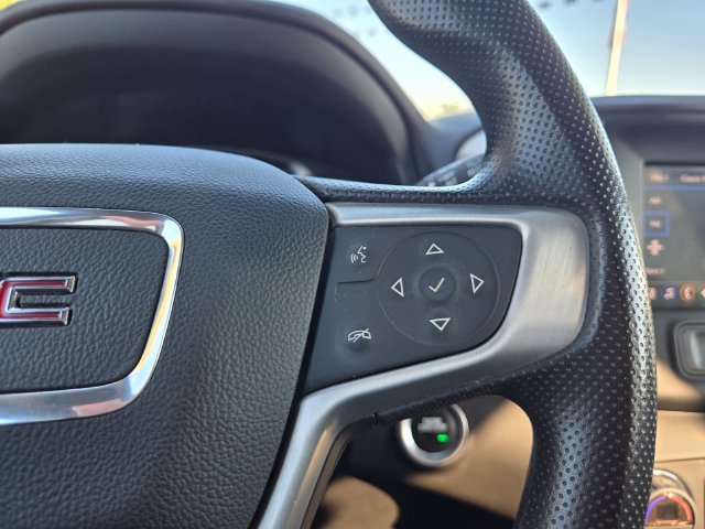 Used 2023 GMC Terrain SLE w/ Driver Convenience Package FWD image 22