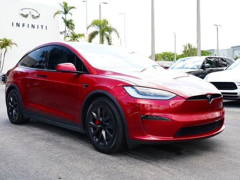 Used 2024 Tesla Model X Plaid image 13