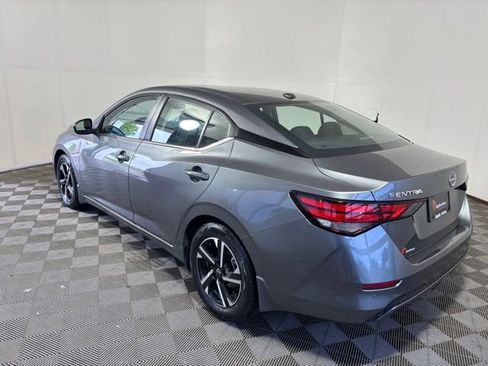 Used 2025 Nissan Sentra SV w/ All-Weather Package FWD image 4