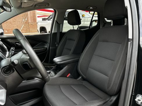 Used 2024 GMC Terrain SLE w/ Driver Convenience Package FWD image 26