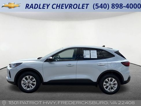 Used 2025 Ford Escape Active AWD/4WD image 16