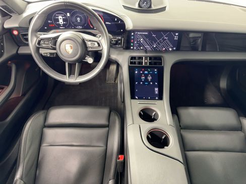 Certified 2022 Porsche Taycan image 18