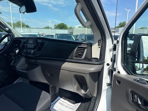 Used 2025 Ford Transit 250 Low Roof w/ Exterior Upgrade Package RWD image 24