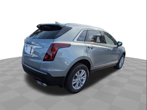New 2026 Cadillac XT5 Luxury w/ LPO, Floor Liner Package image 4