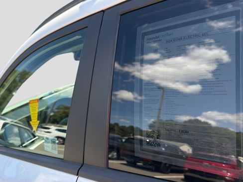 Certified 2024 Hyundai Kona SEL FWD image 28