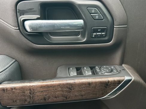 Used 2021 GMC Sierra 3500 Denali w/ Denali Ultimate Package image 11