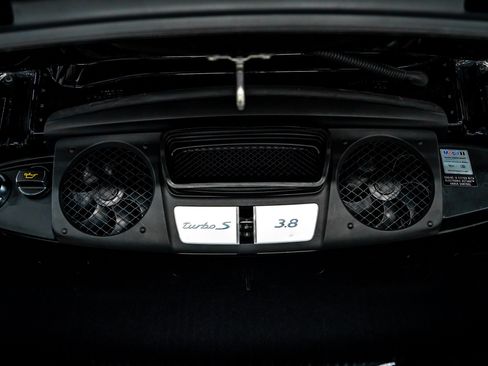 Used 2014 Porsche 911 Turbo S AWD/4WD image 17