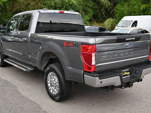 Used 2022 Ford F250 XLT w/ XLT Premium Package AWD/4WD image 5