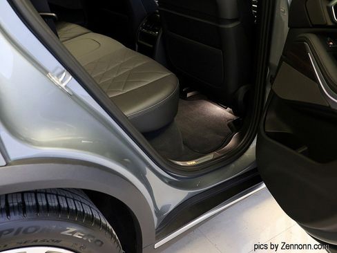 Certified 2025 BMW X5 xDrive40i w/ Premium Package image 35