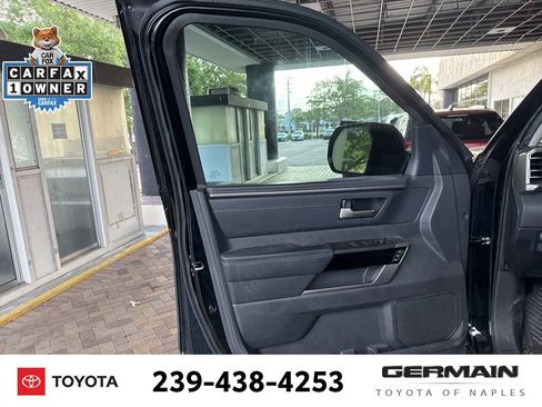 Used 2024 Toyota Tundra Limited image 15