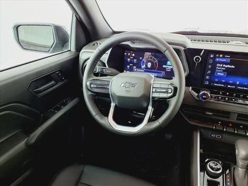 New 2025 Chevrolet Colorado Trail Boss w/ Midnight Edition image 11