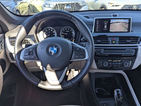 Used 2022 BMW X1 xDrive28i w/ Premium Package image 18