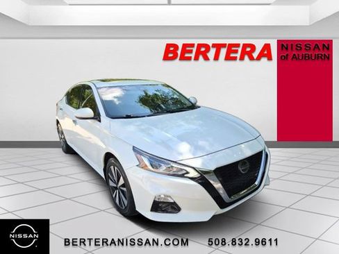 Used 2019 Nissan Altima 2.5 SV AWD/4WD image 4
