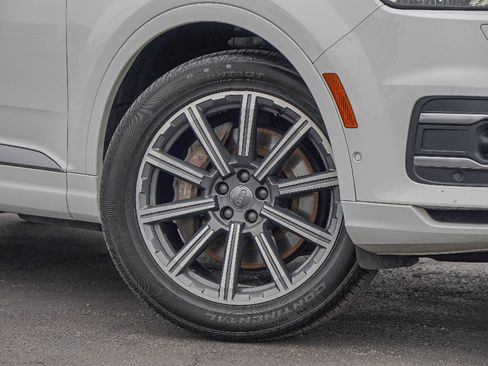 Used 2019 Audi Q7 3.0T Premium Plus w/ Premium Plus Package image 1