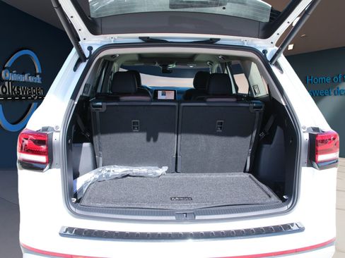 New 2026 Volkswagen Atlas Peak Edition AWD/4WD image 34