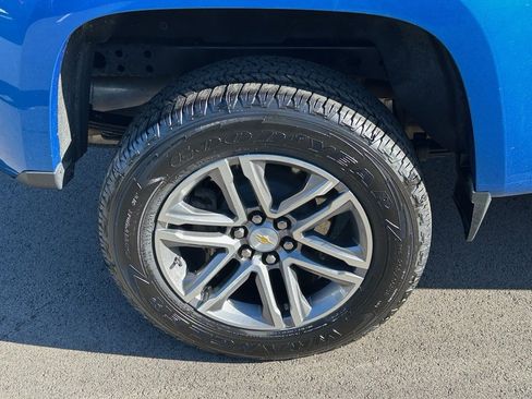 Used 2022 Chevrolet Colorado W/T w/ Custom Special Edition image 5