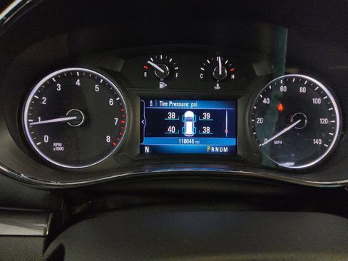 Used 2020 Buick Encore Preferred FWD image 23