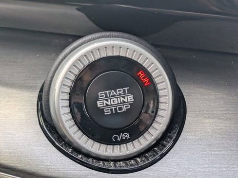 Used 2024 Jeep Wagoneer Series II image 23