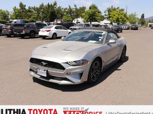 Used 2020 Ford Mustang Premium RWD image 1
