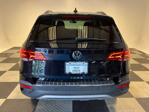 Certified 2024 Volkswagen Taos S FWD image 4