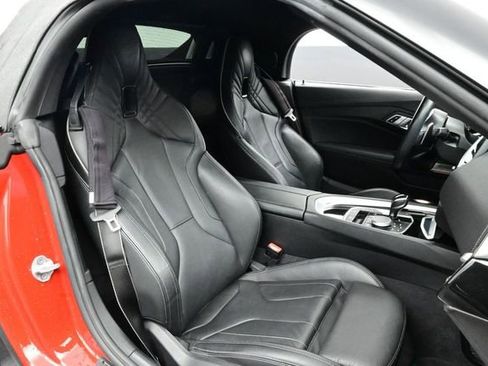 Used 2020 BMW Z4 sDrive30i w/ Executive Package RWD image 12