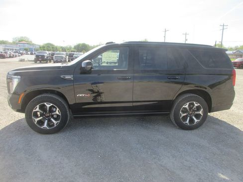 New 2026 GMC Yukon AT4 image 7
