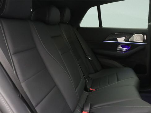 New 2026 Mercedes-Benz GLE 450 4MATIC Coupe image 8