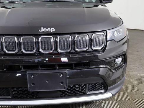 Used 2022 Jeep Compass Limited AWD/4WD image 14