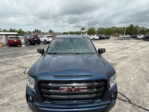 Used 2020 GMC Sierra 1500 Elevation w/ Elevation Value Package AWD/4WD image 10