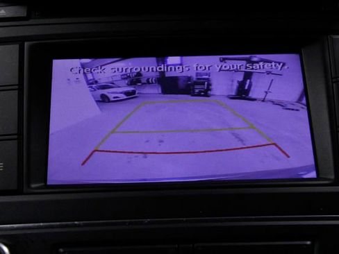 Used 2018 Hyundai Santa Fe Sport image 30