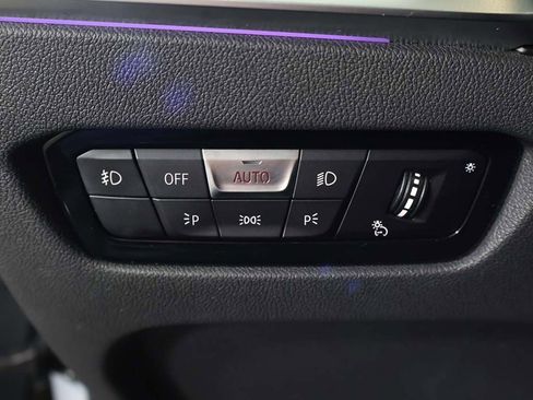 Used 2023 BMW 430i xDrive Coupe w/ M Sport Package image 39