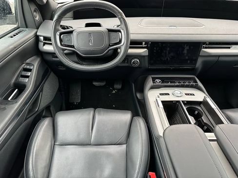 Used 2025 Lincoln Navigator L Reserve w/ Jet Appearance Package AWD/4WD image 21