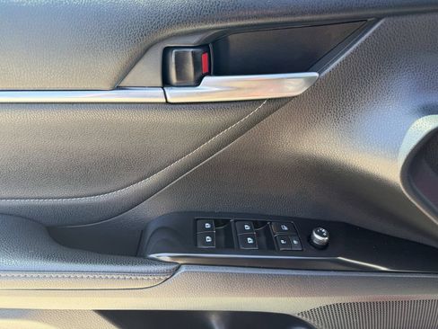 Used 2018 Toyota Camry XSE w/ Driver Assist Package FWD image 23