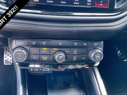 Used 2021 Dodge Durango SRT w/ Technology Group AWD/4WD image 36