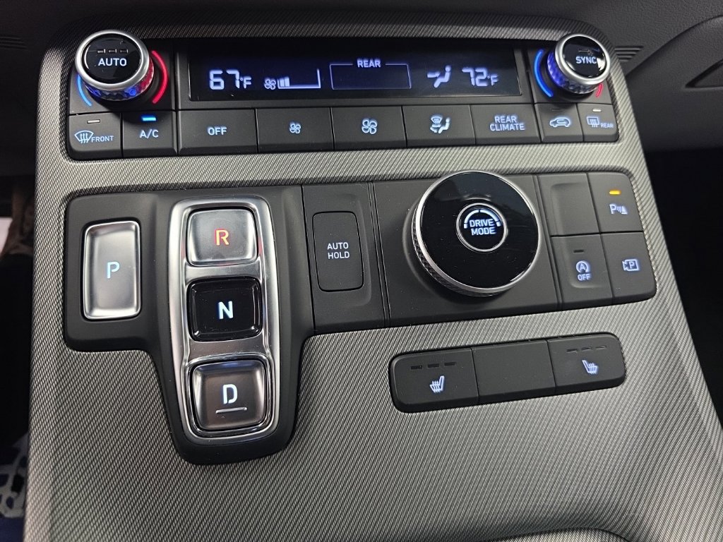 Used 2025 Hyundai Palisade SEL FWD image 18